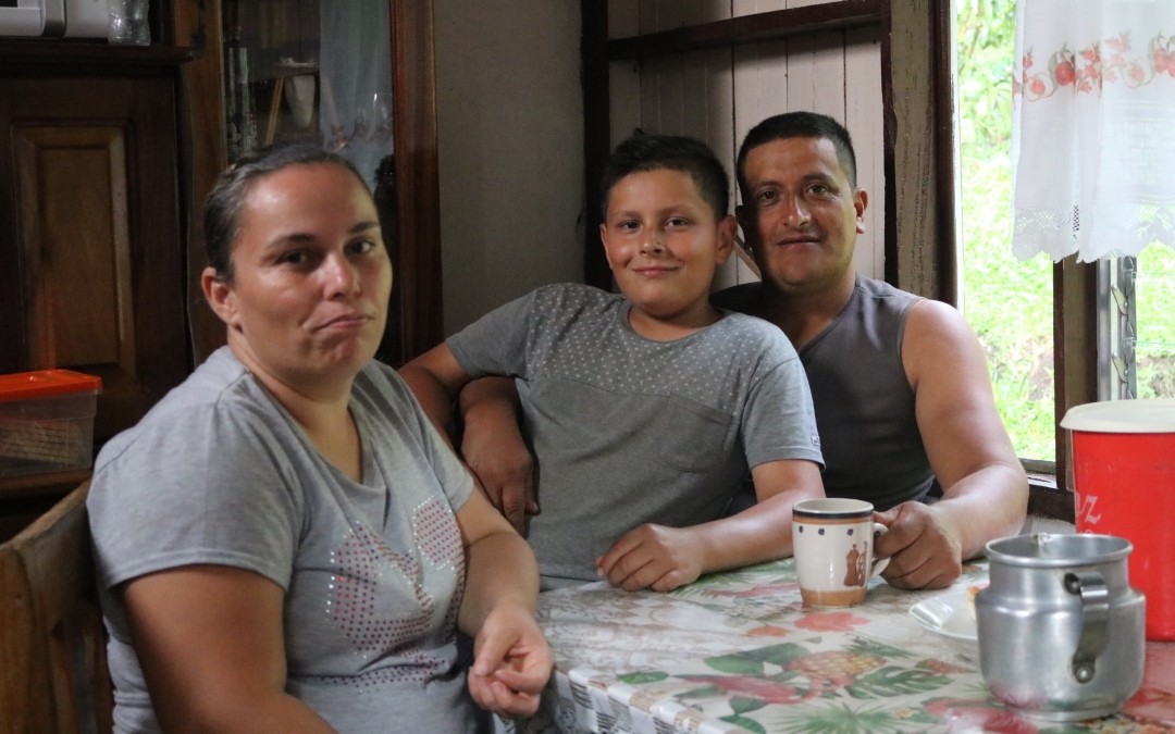 A small family with a big coffee project, Finca El Boyerito